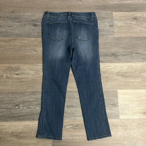 1822 Cropped Straight Leg Jean - Picture 7 of 8